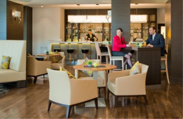 Le restaurant de l'établissement a été entièrement redécoré et réaménagé