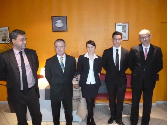 Région Nord : de g à d, Stéphane Vanschoors (Malongo), Marc Toutain professeur (Bazeilles), Lucie Arnould, Clément Delécluse et Christophe Perotte, professeur (Orchies).