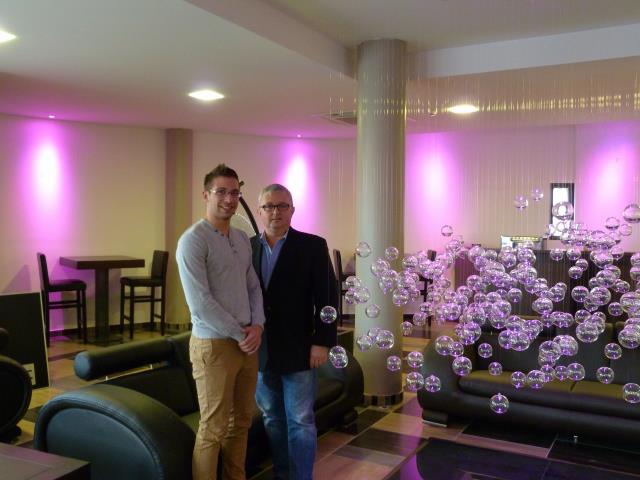 Hôtel Le Pier à Toulouse, 4 étoiles avec vue sur la Garonne. Eric Grandidier le directeur et Michael Lozano le responsable commercial