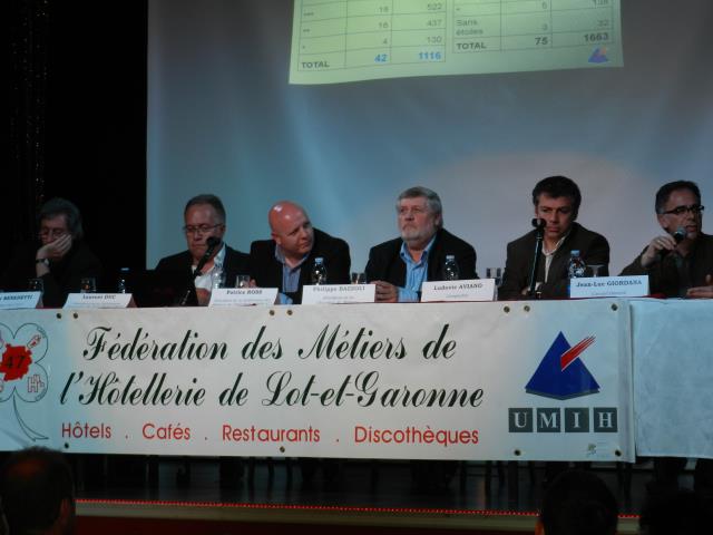 De gauche à droite, Didier Benedetti, président du CDT, Laurent Duc, Patrice Ross, Philippe Bazzoli, président chambre des métiers, et Ludovic Aviano, expert-comptable
