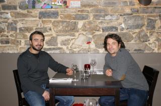 Julien (à gauche) et Fabien Ospital : la joie de travailler ensemble après un parcours loin l'un de...
