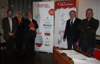 De gauche à droite, Arnaud Pignol, Patricia Picard, Jean Besson, Michel Grégoire et Joël Durand
