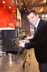 Matthieu de passage à Paris, dans l'Espressamento de Bercy Village, revient sur la feuille de route...