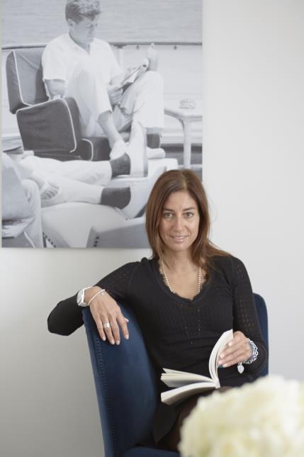 D'aucuns disent de Myriam Kournaf, directeur général du Montalembert à Paris, qu'elle est « l'âme de l'hôtel ».
