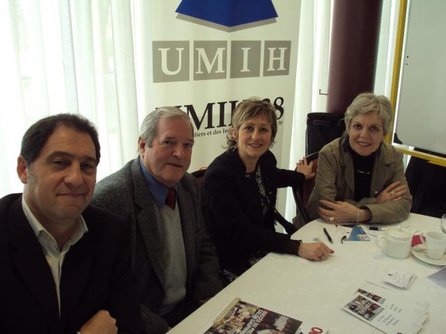 Cyril Sarrasi, président du club hôtelier de Grenoble, Gilles Valentin, administrateur Umih 38, Véronique Soldevila chargée de mission et Michèle Calligé administratrice Umih 38.