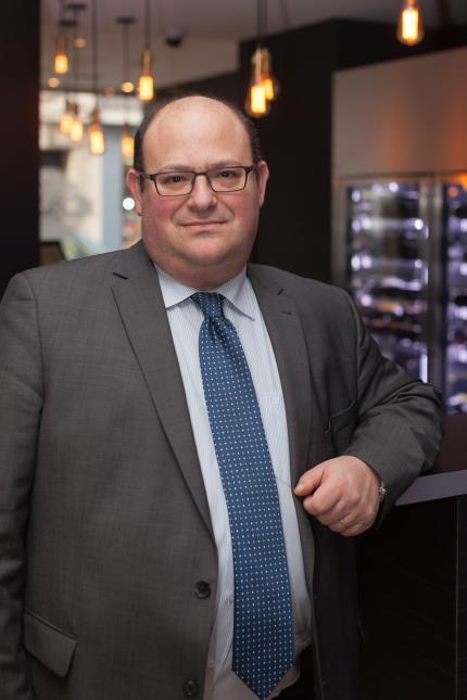 Noam Rolnik fait partie de la première promotion de l'Executive MBA Cuisine et Entrepreneuriat de l'ESG Executive Education.