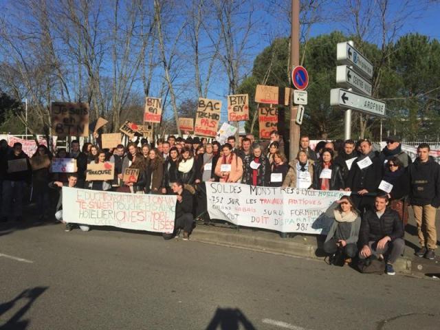 Cet après-midi, le lycée de Toulouse démarrera son circuit au Conseil régional.