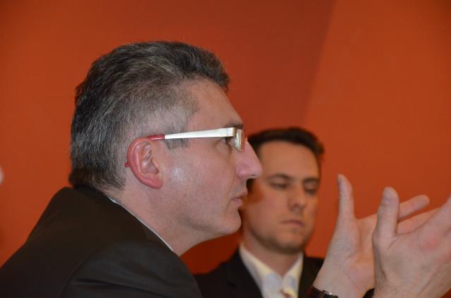 Au premier plan, Philippe Lefèvre mène les débats.