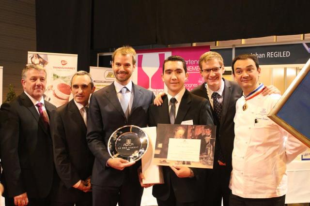 de g. à d., Laurent Josse professeur au LH Le Touquet, Stéphane Trapier, directeur   de restaurant de La Tour d'Argent, André Terrail, le propriétaire de La Tour d'Argent,   Victor Delpierre, Champion du Monde de cocktail et Laurent Delarbre le Chef de la