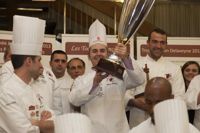 Bruno Bolmont, chef de la création salé et des opérations extérieures chez Dalloyau, est le grand vainqueur de la dixième édition.