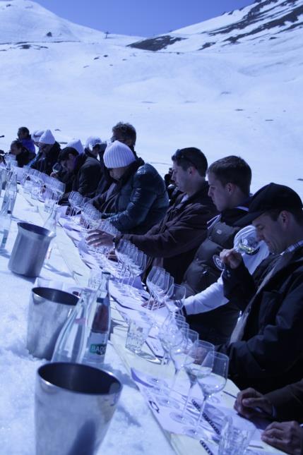 Concours la Bouteille Blanche du meilleur sommelier de montagne.