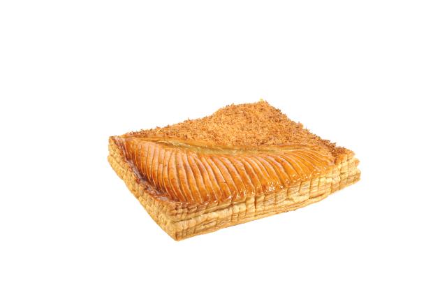 Galette litchi, passion et noix de coco.