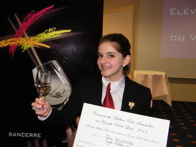 Julia Boughaba, meilleure jeune sommelière en vins de Loire