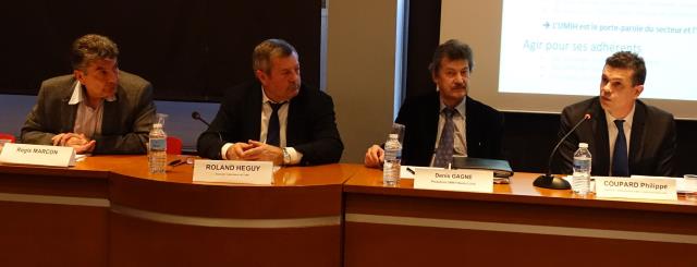 Régis Marcon, Roland Héguy, président confédéral de l'UMIH, Denis Gagne, président de l'UMIH 43, et Philippe Coupard, directeur de l'unité Direccte de Haute-Loire.