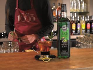Une recette de cocktail à base de thé signée Philibert Routin.