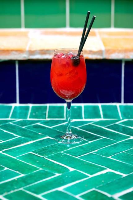Cocktail Champagne Spritz Framboise.
