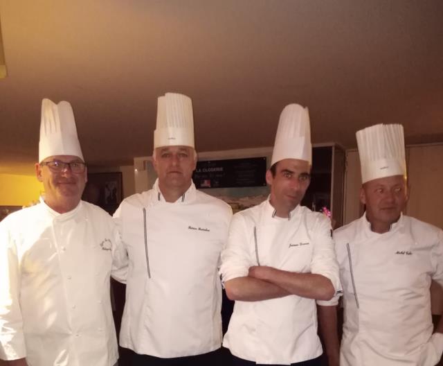 De gauche à droite : Philippe Déron professeur de pâtisserie, Patrice Pantalini, Michel Taloc et Erwan Jaouen Brittany-Ferries