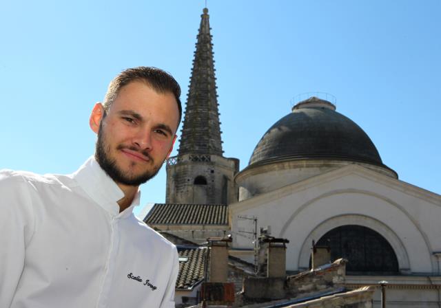 Jérémy Scalia s'épanouit sous le ciel de Provence.