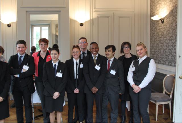Candidats avec leur professeur