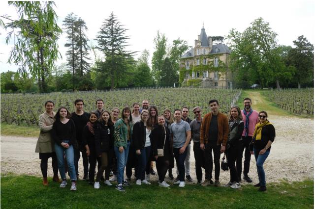 visites et dégustations au coeur des Château Angélus et Château Les Carmes Haut-Brion