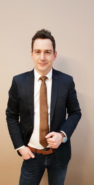 François Delattre, 35 ans, est directeur de l'intégration pour Louvre Hotels Group