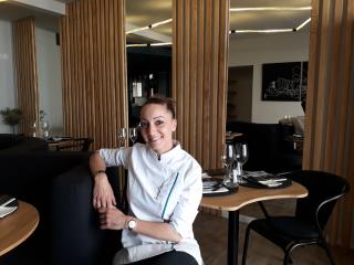 Coline Faulquier est à la tête de Signature, un restaurant à son image.