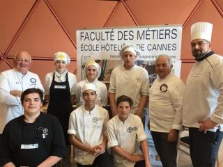 Les candidats français et italiens, le jury du concours Impact