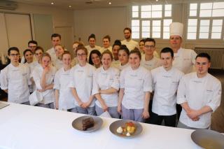 Les étudiants de Mise à Niveau Hôtellerie-Restauration FERRANDI Paris