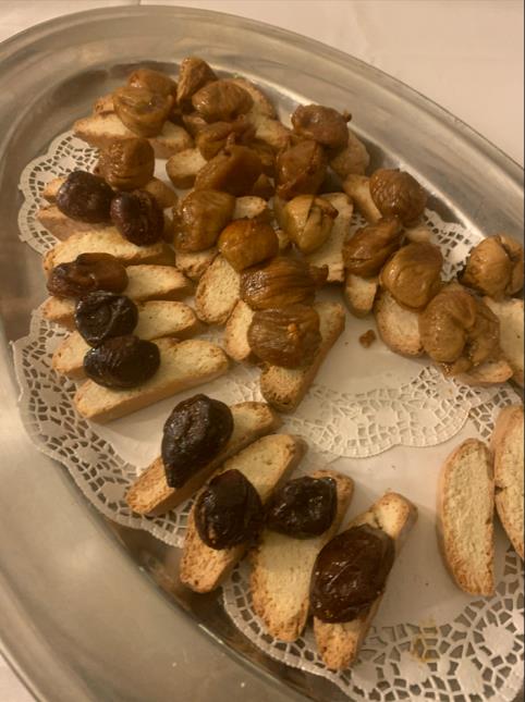 Figues séchées et biscuits de la tradition calabraise
