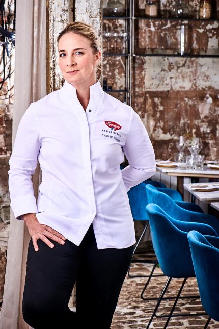 Amandine Chaignot, chef des restaurants Café de Luce (Paris XVIIIe) et Pouliche (Paris Xe) a signé un partenariat avec Le Gaulois Professionnel.