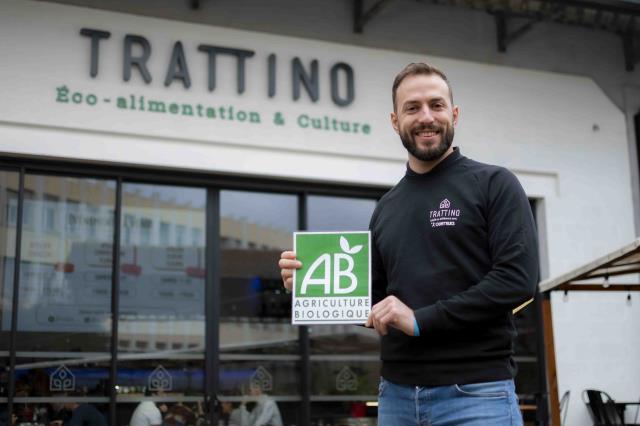 Davide Fontana est à la tête de Trattino, l’un des plus gros restaurants bio de France.