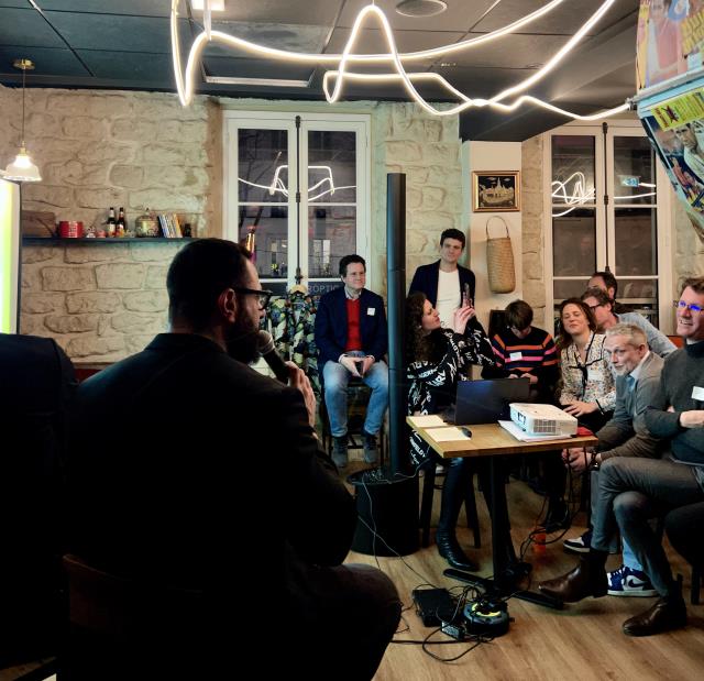Les membres du Leaders Lab Paris se sont retrouvés pour parler de leur préparation à l'accueil des publics des Jeux olympiques et paralympiques.