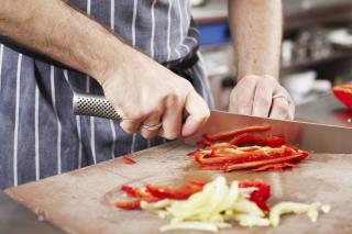 Malgré la pénurie de main d'œuvre dans le secteur de l'hôtellerie restauration, celui-ci ne fait...