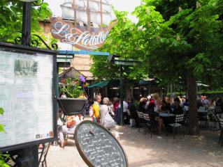 Le restaurant La Flottille (Versailles).