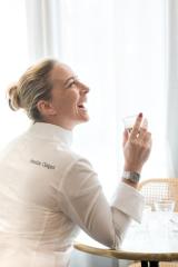 La chef Amandine Chaignot propose une cuisine moderne et décontractée à Nepita, table de l'hôtel Florida.