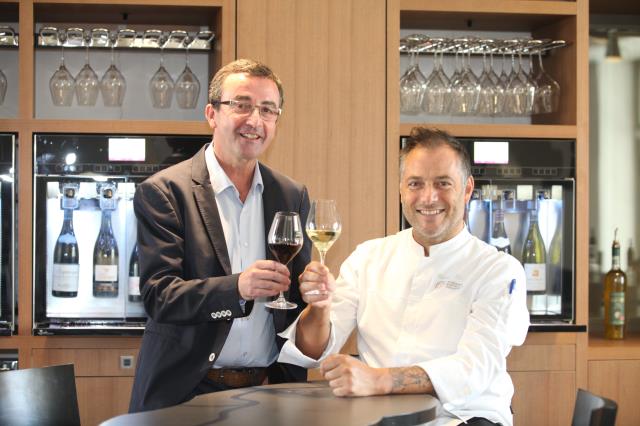Jean-Michel Guiraud et Christophe Chiavola attendent avec impatience la fin des travaux au niveau du futur restaurant gastronomique.