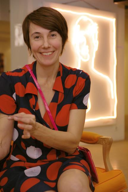 Artiste, décoratrice et fondatrice de l'agence Exquise Esquisse, Julie Gauthron a déjà créé les ambiances d'une douzaine d'hôtels.