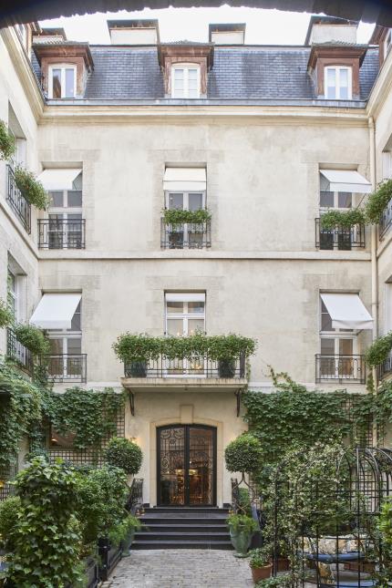La façade de l'hôtel.