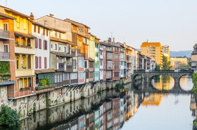 Castres.