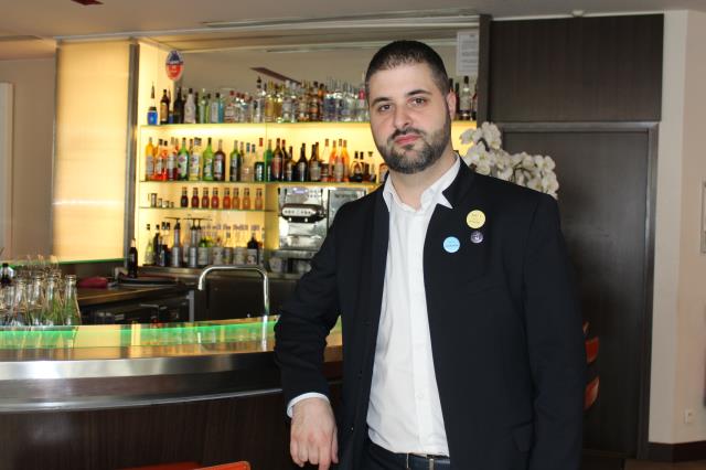 Xavier Micheltorena, responsable des réservations, Novotel Paris Centre Gare Montparnasse