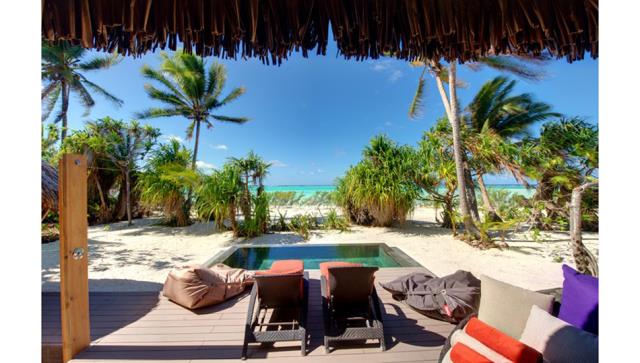 En Polynésie, les hôtes du Brando sont invité à découvrir les coulisses de l'éco-resort.