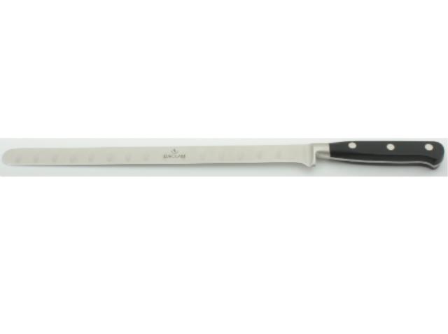 Le couteau à jambon se distingue par sa lame longue alvéolée d'environ 25 cm, destinée à trancher finement du jambon cuit, séché ou fumé. Il est aussi possible de l'utiliser pour trancher du saumon.