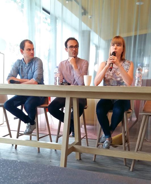 Débat dans l'hôtel Okko de la porte de Versailles, à Paris (15e), avec de gauche à droite : Rémy Bougenaux (Les Pinces), Romain Passelande (Les petites tables) et Clémence Vazard (Sinny & Ooko).
