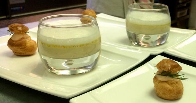 Royale de foie gras, émulsion à la truffe, une recette de Julien Bazzano, chef au Carré 2 Vignes à Toulon