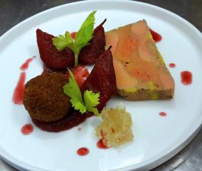 Foie gras et cromesquis de cuisse confite de canard