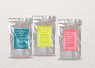 Ces thés et cette tisane sont disponible par paquet de 12 sachets voile de 6 g.