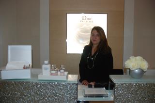 Spa manager à l'Institut Dior du Plaza Athénée, Mélina Pourcel est de ceux qui vous apaise d'un...