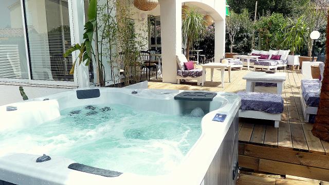 L'Hôtel Sable et Soleil de Fréjus (24 chambres) fait partie des 20 nouveaux établissements qui ont rejoint Contact Hôtel.
