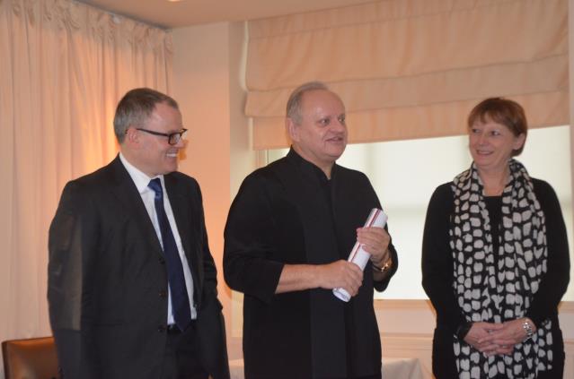 Marc Wenger, directeur général de Strasbourg Evénements, Joël Robuchon et Josiane Hoffmann lors de la présentation d'Egast 2016.