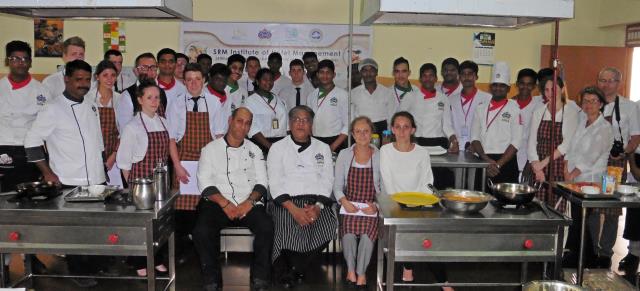 Échange culinaire franco-indien entre le lycée Jacques Coeur de Bourges et la section Catering and Management de l'université de Chennai